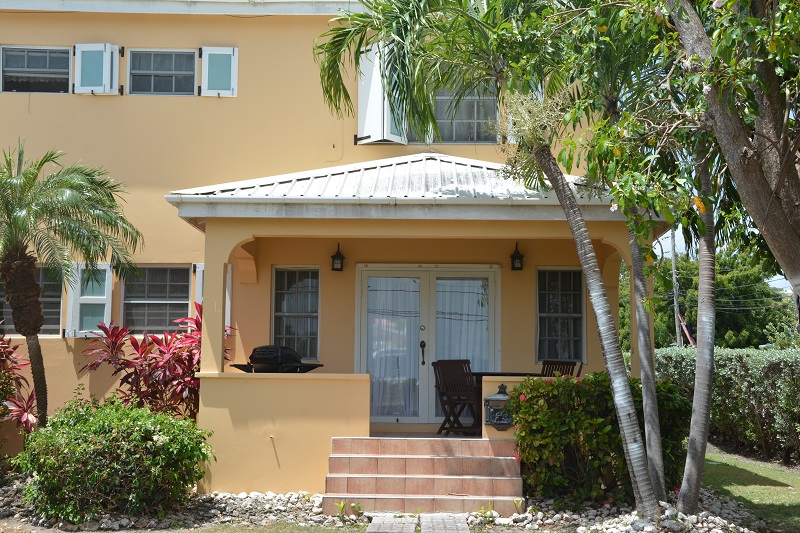 Paradise Properties - Roxies Place