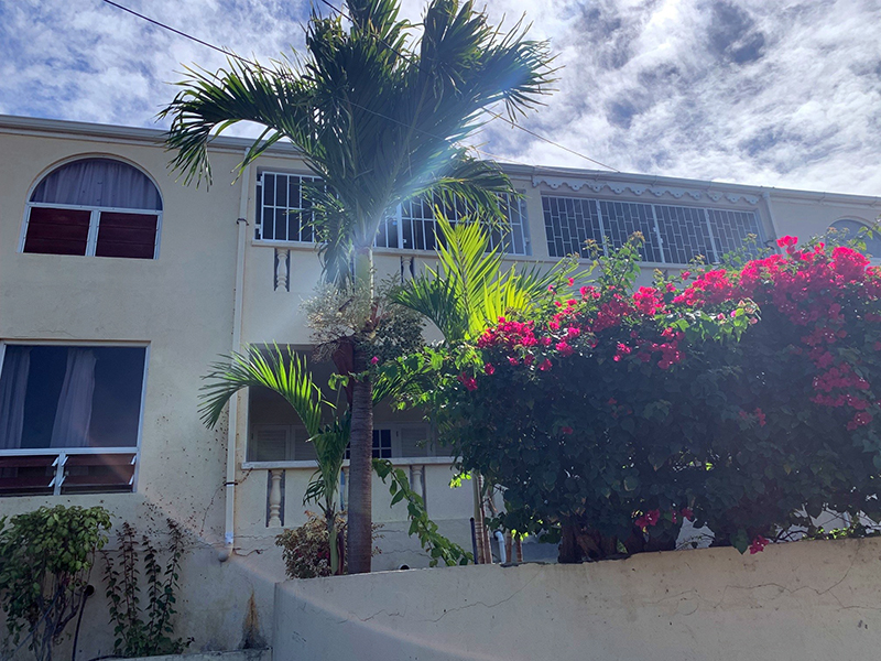 Paradise Properties - Halcyon Mews Apartment Nr 3 - Available March 2025