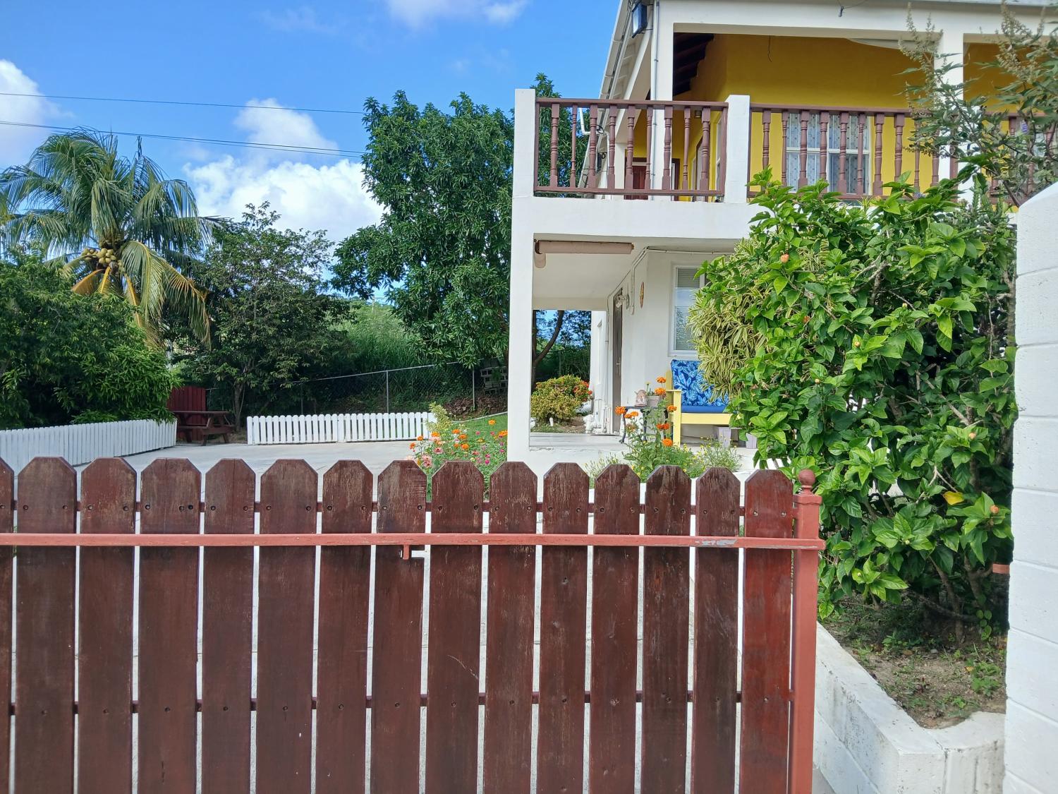 Paradise Properties - Zinnia Apartment - Available Now