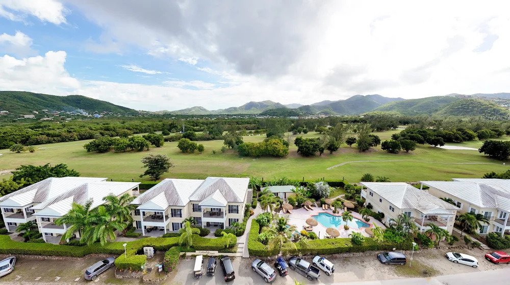 Paradise Properties - Colibri Court Colonial - Upper Level