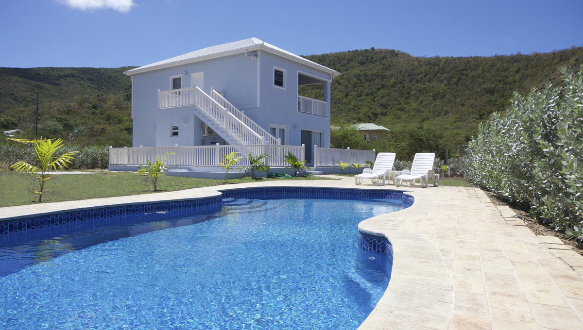 Paradise Properties - Driftwood Villas - Lakeside Villas (the Palm Estate)