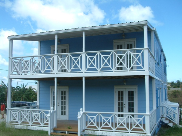 Paradise Properties - Mckinnons Town House