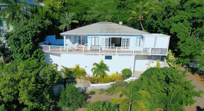 Paradise Properties - Jacaranda Villa