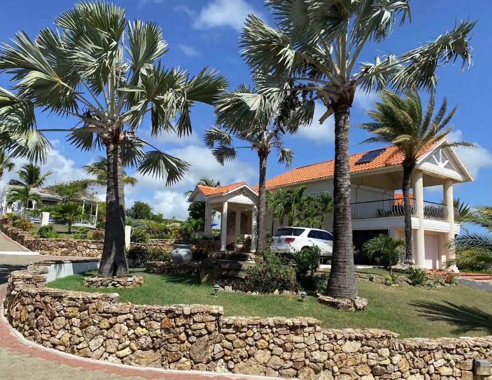 Paradise Properties - Villa Olympia